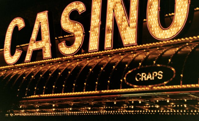 Cross-section support image for 25 be sports and casino style users